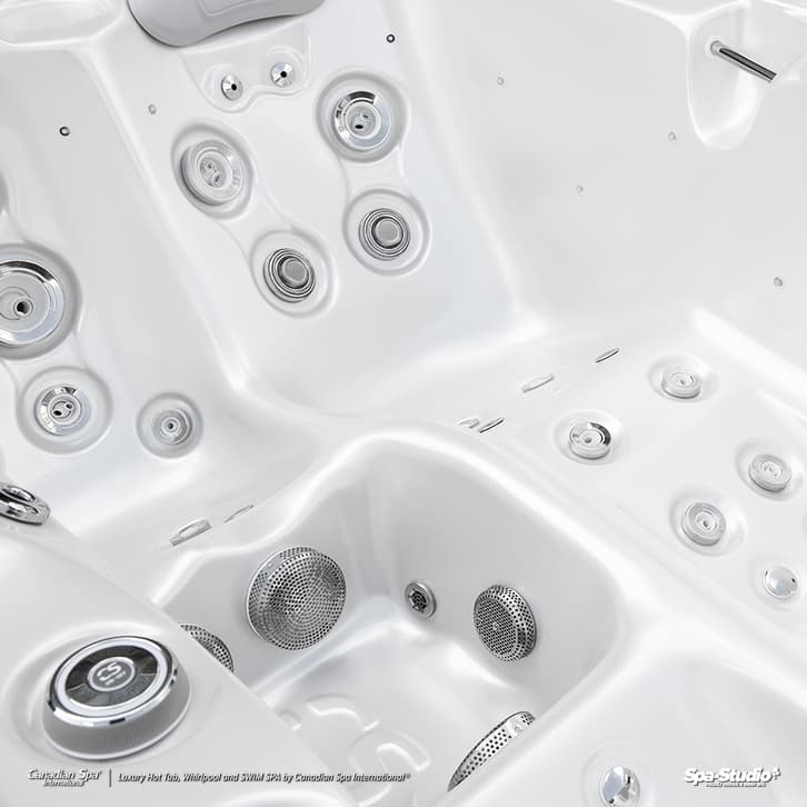 Wanna SPA Corall Imperial Canadian Spa — siedziska z dyszami i przelewem