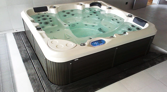 Realizacja wanny SPA Canadian Spa — 5