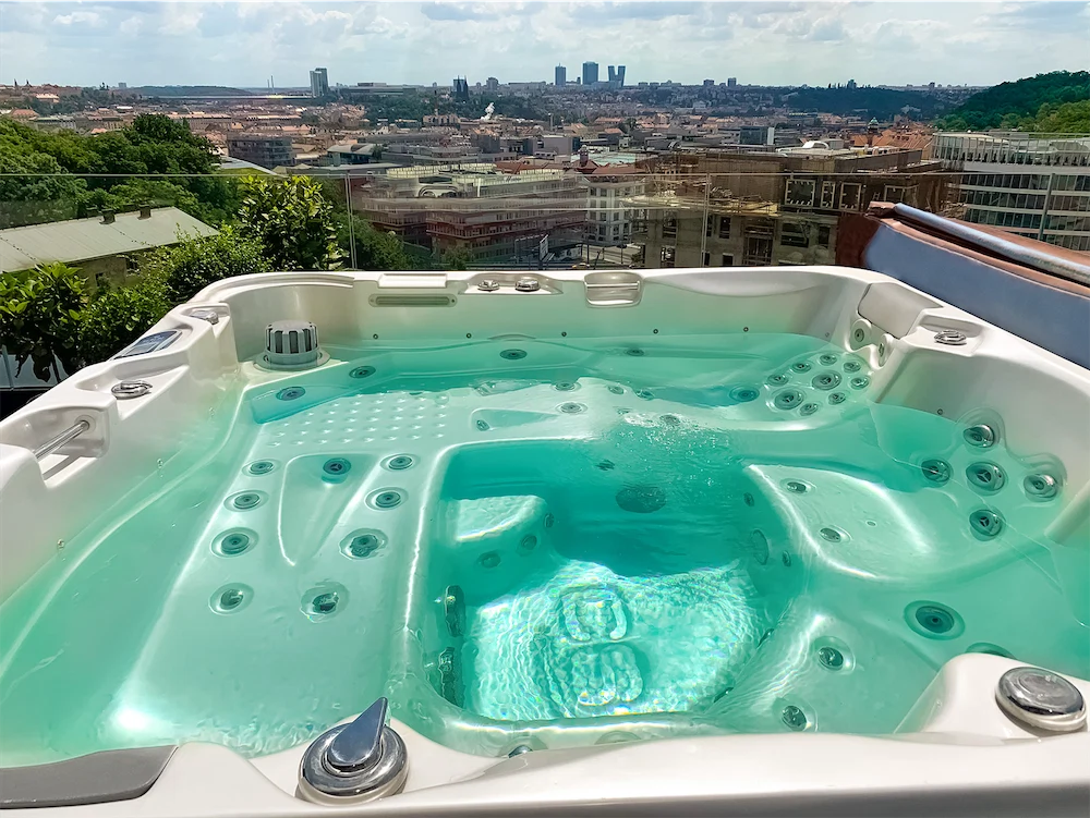 Realizacja wanny SPA Canadian Spa — 9