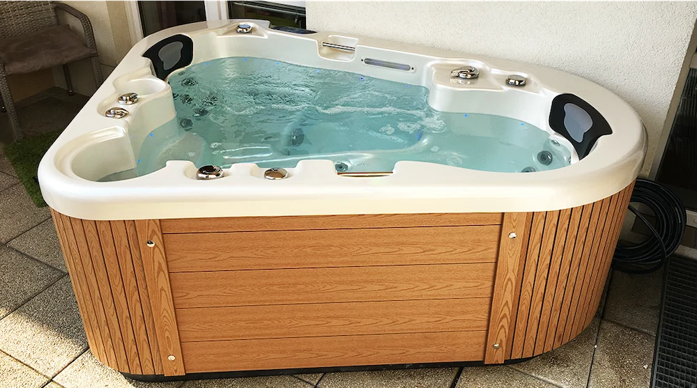 Realizacja wanny SPA Canadian Spa — 27