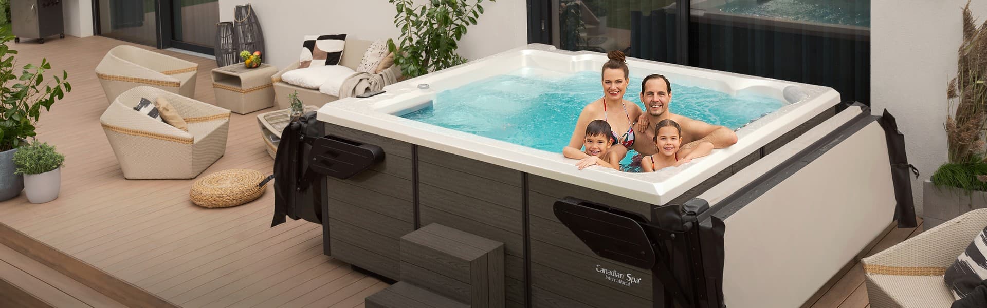 Swim Spa Darling Spa Canadian Spa — przeciwprąd i strefa hydromasażu