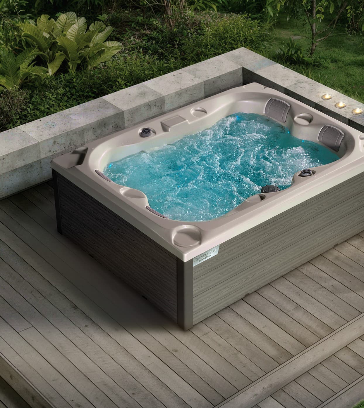 Wanna SPA Clawn 2by4 na tarasie — kompaktowa niecka dla dwojga w skali otoczenia